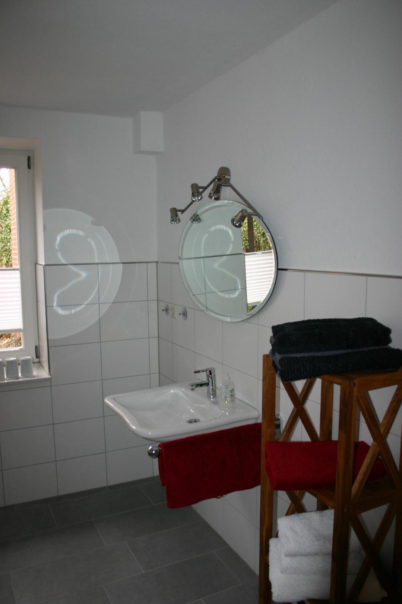 Gaestewohnung Im Naturgarten Naehe Steinhuder Apartment *