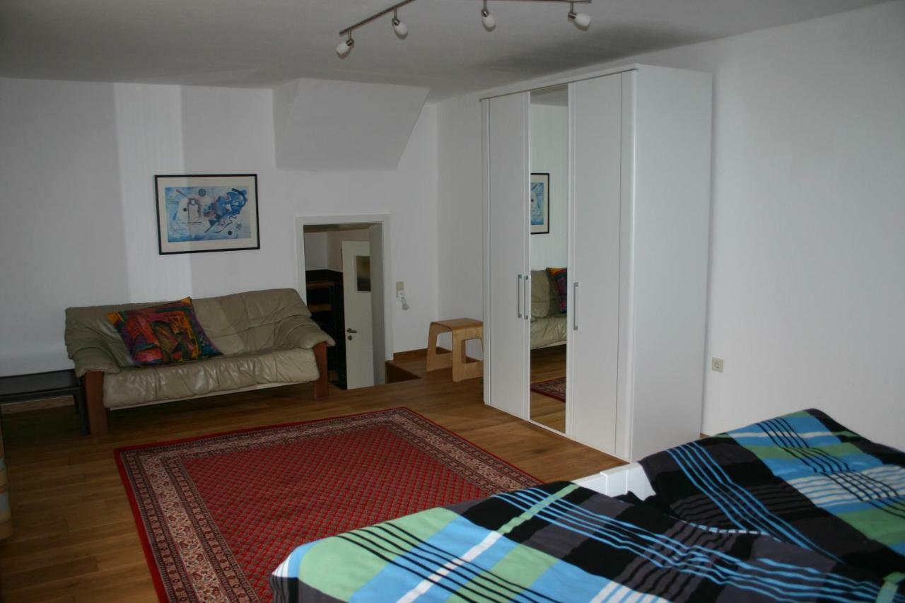 Gaestewohnung Im Naturgarten Naehe Steinhuder Apartment