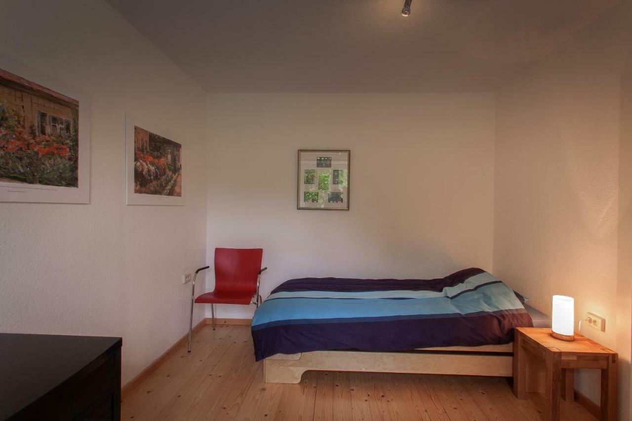 Apartment Gaestewohnung Im Naturgarten Naehe Steinhuder *